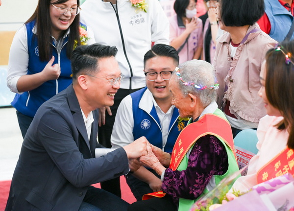 蘆竹區模範母親表揚活動溫馨登場　蘇副市長感謝母愛溫暖照耀每個家庭