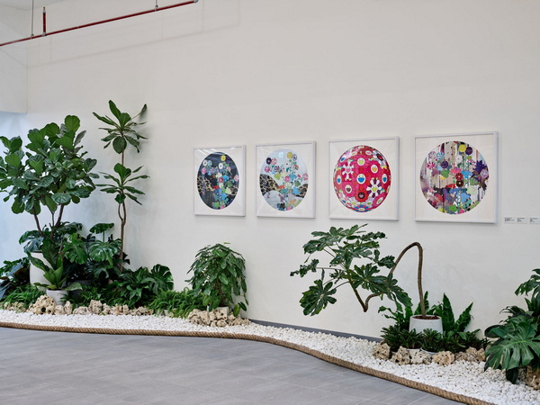 不用飛日本!恆春文化中心典藏國際級大師村上隆、草間彌生經典之作