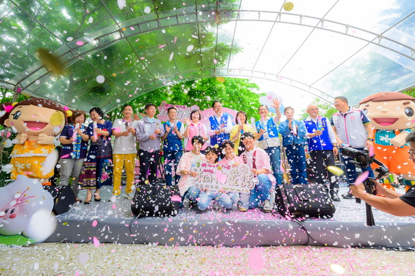 2026桃園桐花祭盛大開幕　張市長：串聯五區13秘境8路線體驗五月雪