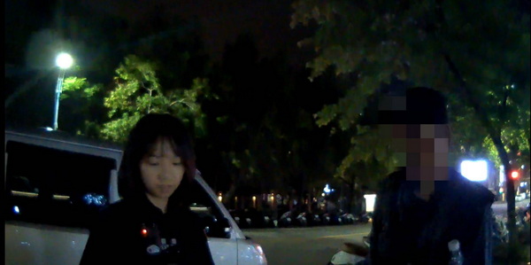 礁警協助走失老翁安全返回飯店，深獲當事人感激