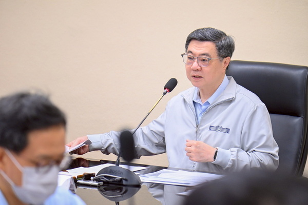 主持「因應中東衝突民生安定專案會議」 卓揆：國內各項物價趨於平穩 加強聯合稽查確保市場秩序及民生安定