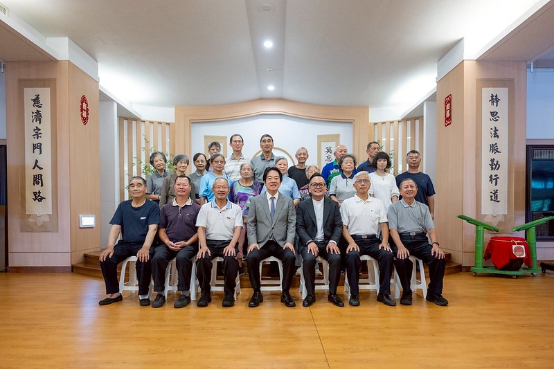 總統參訪基隆佛光山及靜思堂 盼推動社會福利政策照顧人民 讓國家社會更進步