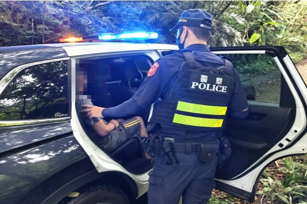 失智翁迷途他鄉 宜警即時協助返家