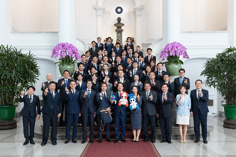 總統接見日本自民黨青年局訪團　盼臺日團結合作　共同守護民主、自由、和平與繁榮