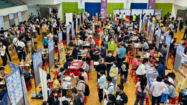 薪向未來！9/19苓雅運動中心中大型徵才逾千職缺，勞工局助您一次到位