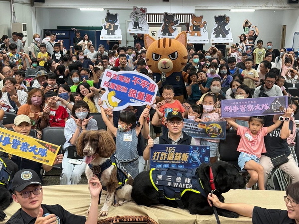 《今周刊》永續城市大調查 高雄勇奪四大獎 陳其邁連續三年獲最佳首長信任...