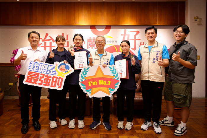 首戰國際賽場就摘金 三星國中拔河小將勇奪世界冠軍