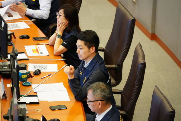 主持薔琵颱風工作會報 蔣萬安：全面提高警戒、快速通報即時應處 確保市民安全
